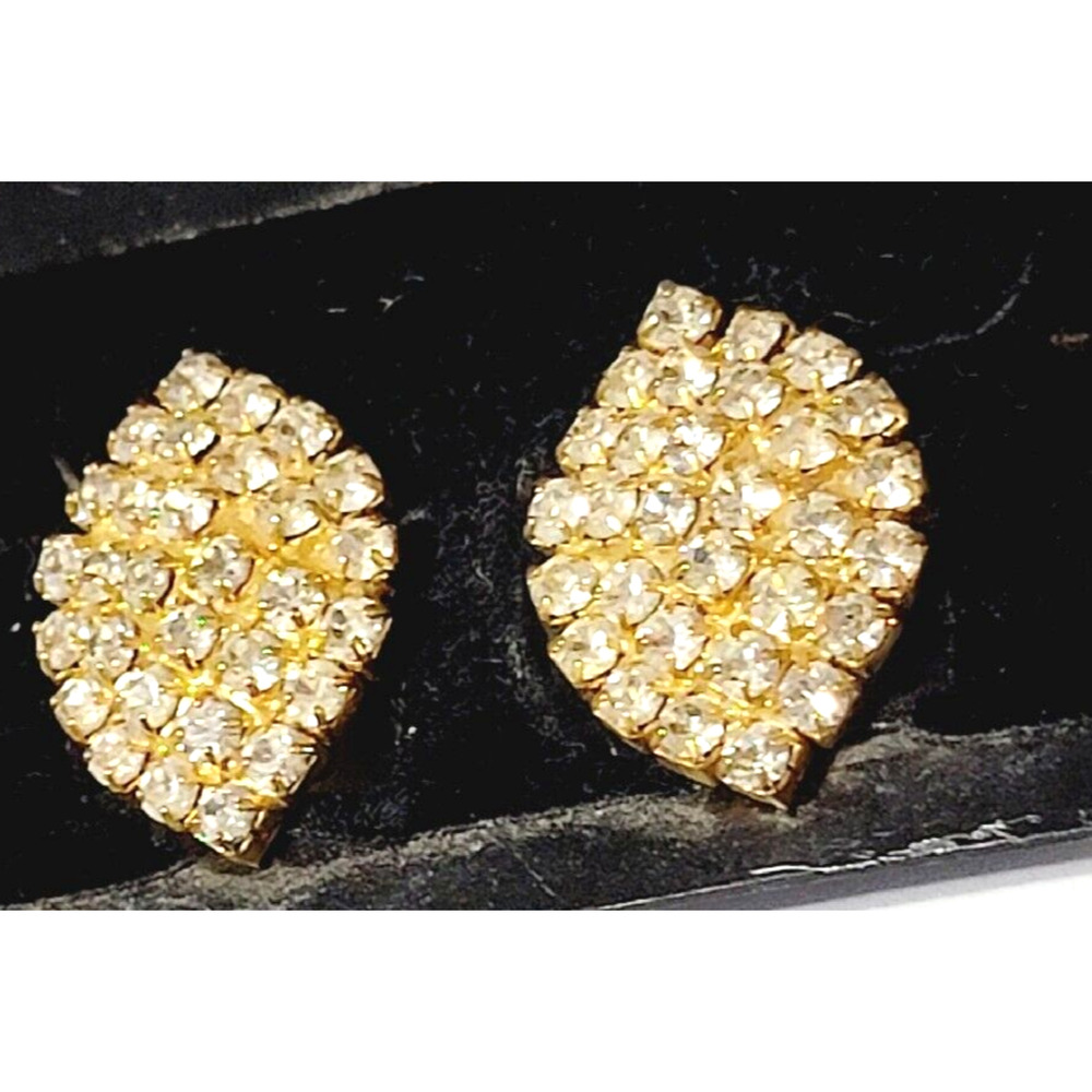 Vintage Sparkly Rhinestone Clip-on Earrings, Diamond-shaped Gold-tone wc-43 - Picture 3 of 6